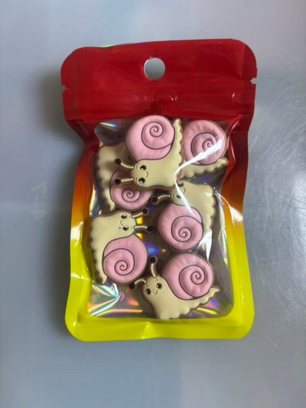 One pack contains 6 pieces of 2D focus lenses. #0027