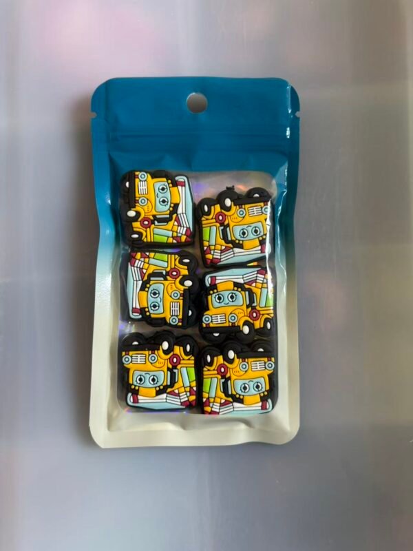 One pack contains 6 pieces of 2D focus lenses. #0037